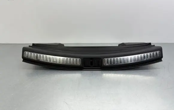 Porsche Macan (95B) Trunk/boot sill cover protection 95B864483F