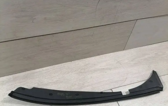 Peugeot 308 Front door rubber seal 9656641980