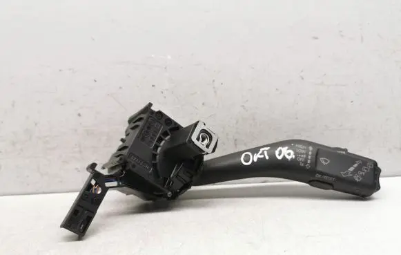 Skoda Octavia Mk2 (1Z) Wiper control stalk 1K0953519J