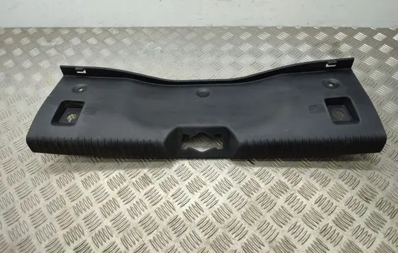 KIA Ceed Trunk/boot sill cover protection