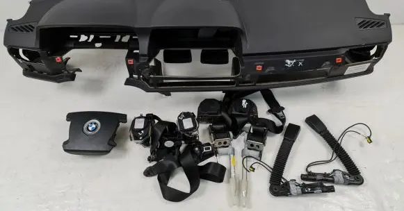 BMW 7 E65 E66 Dashboard 7018226