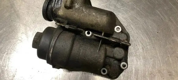 Volvo S80 Oil filter mounting bracket 6740273266