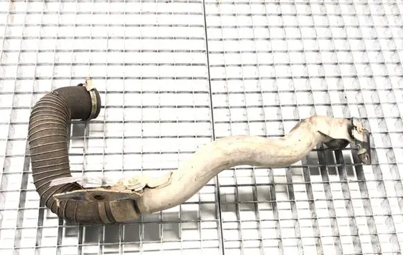 Air intake hose/pipe
