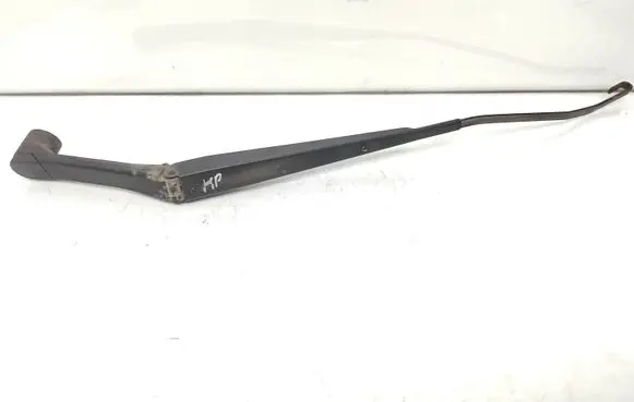 Mitsubishi Colt Front wiper blade arm 6852 1688
