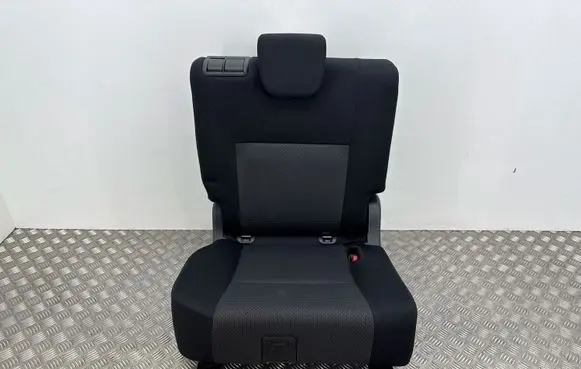 Suzuki Ignis Rear seat 