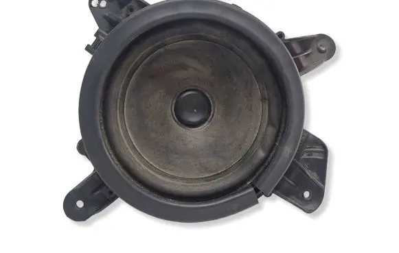 Volvo V70 Front door speaker 9459548 00W28 10096