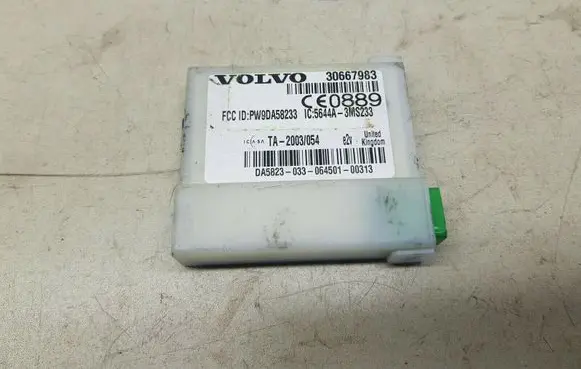 Volvo V70 Alarm control unit/module 30667983
