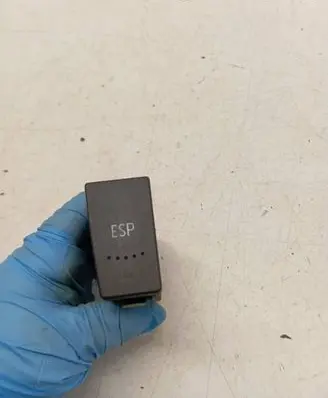 ESP (stability program) switch