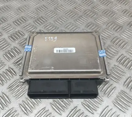 Volkswagen Polo VI Engine control unit/module 05C907394D
