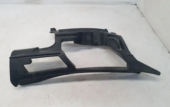 Volkswagen Golf VI Front bumper mounting bracket 5K0807724B