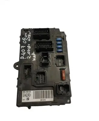 Peugeot 407 Fuse module 9656148180 S120017001H BSCA0400