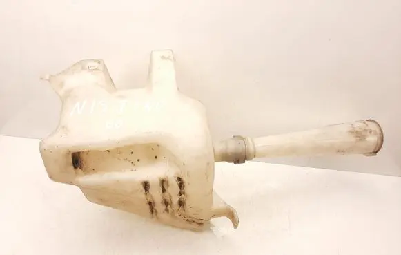 Nissan Almera Tino Windshield washer fluid reservoir/tank