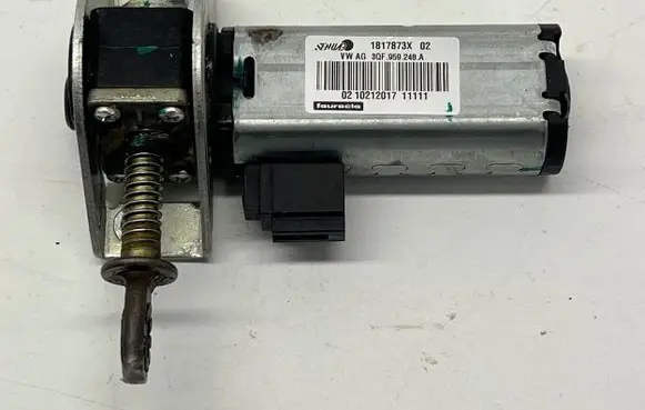 Audi Q5 SQ5 Seat adjustment motor 3QF959248A 1817873X 0210212017