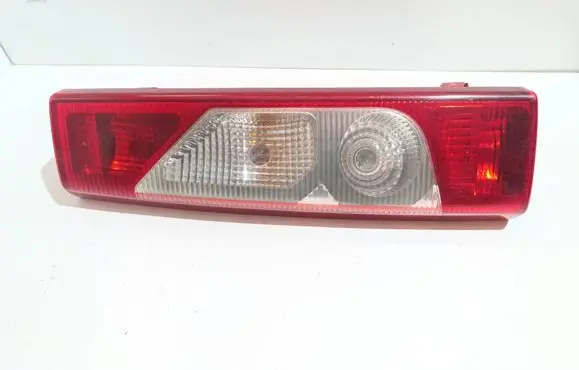 Peugeot Expert Rear/tail lights NOCODE