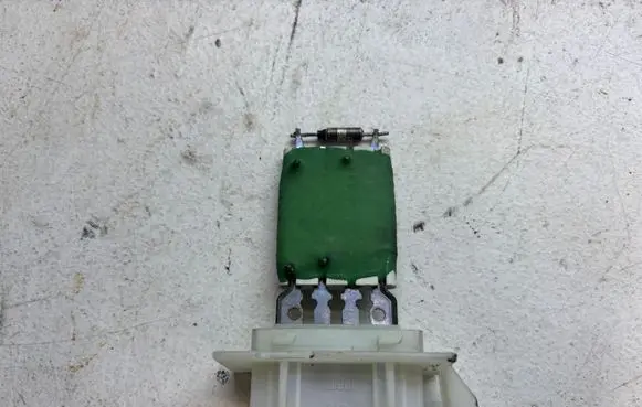 Peugeot 207 Heater blower motor/fan resistor PA6