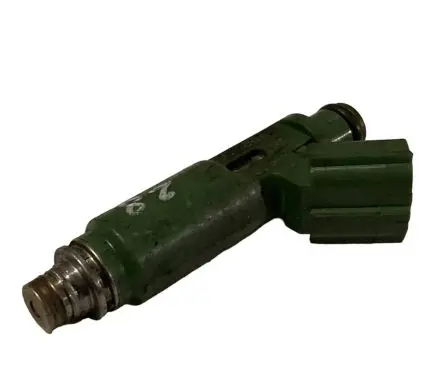 Toyota Corolla E120 E130 Fuel injector 2325022040