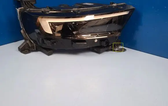 Opel Mokka B Headlight/headlamp 9834007980 368158932