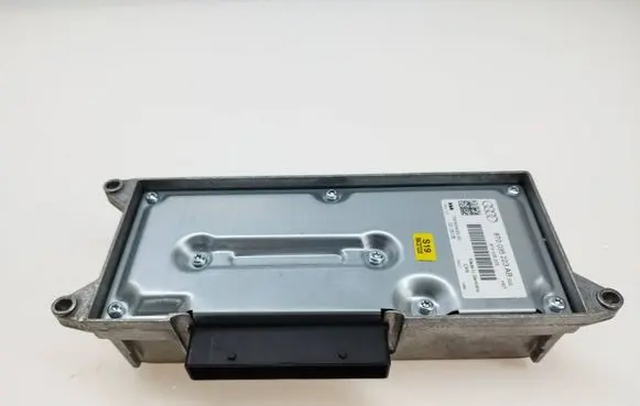 Audi A5 8T 8F Sound amplifier 8T0035223 8T0035223AB 720300400200
