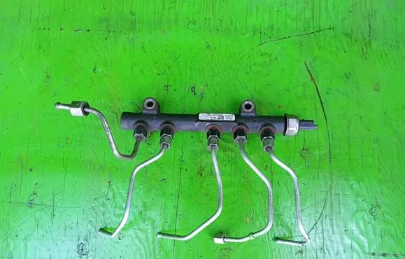 Peugeot Partner Fuel main line pipe 9685297580