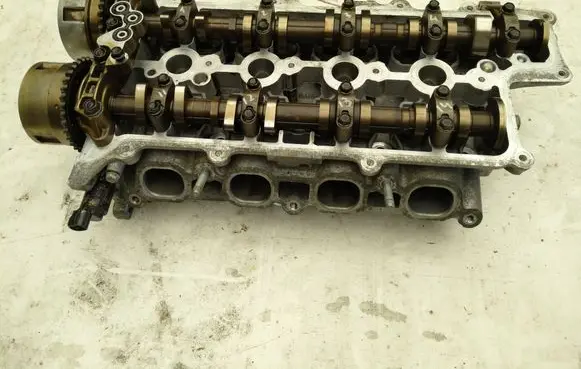 KIA Pro Cee'd II Engine head ST3C2020411