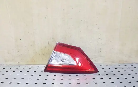 Ford Mondeo MK V Tailgate rear/tail lights DS7313A602KD