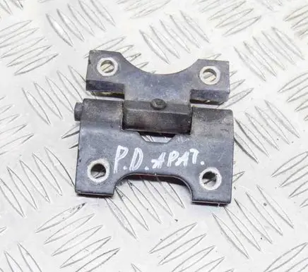 Mercedes-Benz SLC C107 Front door upper hinge 1077200137 A1077200137