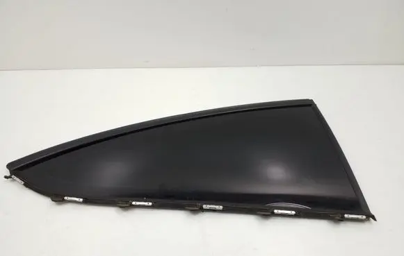 Mercedes-Benz C W204 Rear side window A2046702000