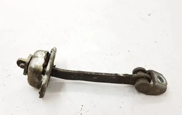 Opel Astra G Rear door check strap stopper