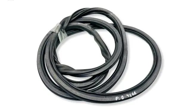 Peugeot Expert Front door rubber seal 