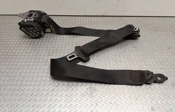 Mercedes-Benz Sprinter W906 Front seatbelt 1967E100705