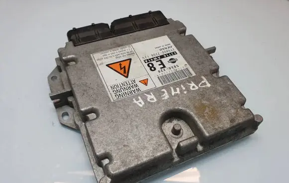 Nissan Primera Engine control unit/module 23710AW41A 5800220 2758002208
