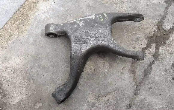 Audi A7 S7 4G Rear upper control arm/wishbone 8R0505312F