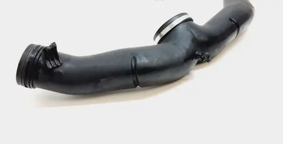 Audi Q7 4L Air intake duct part 7L6129627G