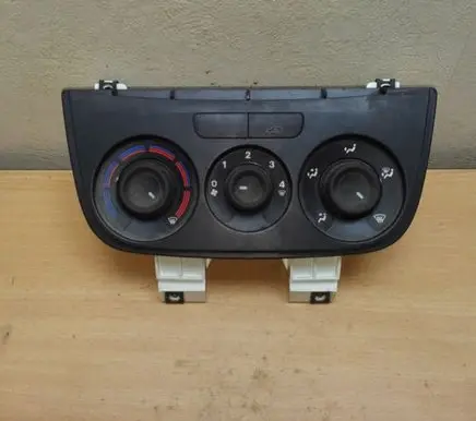 Fiat Doblo Climate control unit 07354922970E