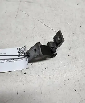 Audi A6 C7 Front door lower hinge 4G0831402B