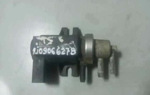 Volkswagen Caddy Turbo solenoid valve 1J0906627B