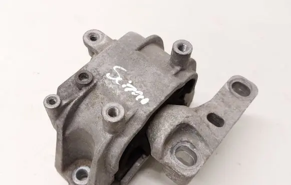 Volkswagen Scirocco Engine mount bracket 1K0199262CB