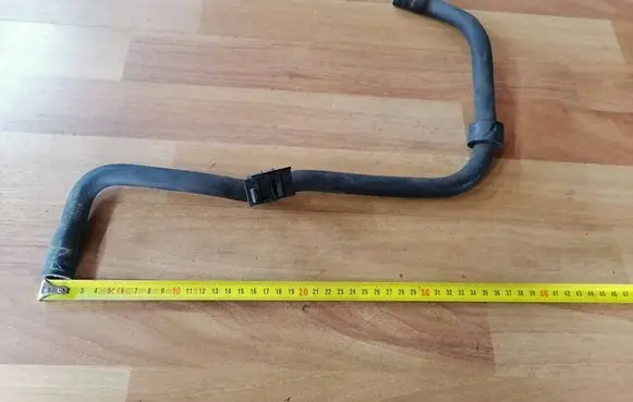 Volkswagen Touran I Engine coolant pipe/hose 1K0122109BE 1K0122109CC