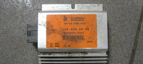 Mercedes-Benz ML W163 Transfer box differential control unit A1635455032