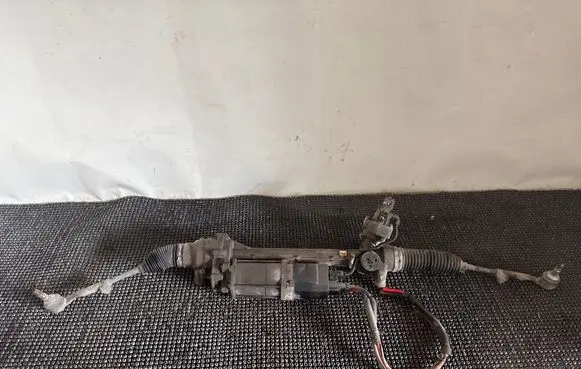 BMW 3 F30 F35 F31 Steering rack 6864975