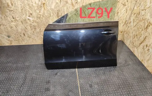 Audi A5 8T 8F Front door