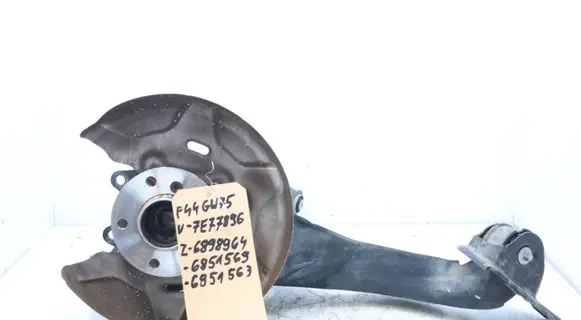 BMW 2 F44 Rear wheel hub spindle/knuckle 6898964
