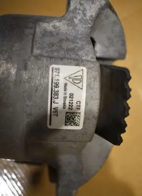 Porsche Panamera (971) Engine mount vacuum valve 971199383J55555