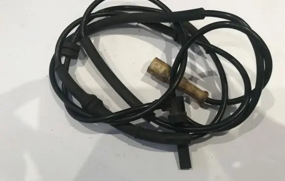 Toyota Auris 150 ABS brake wheel speed sensor 0265007947