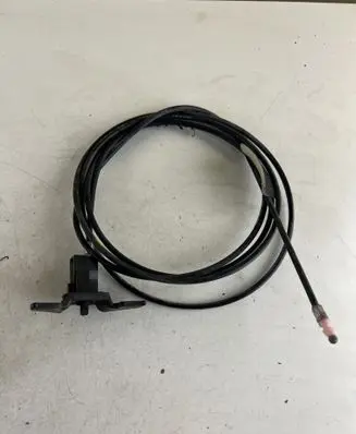 Peugeot 4007 Fuel cap flap release cable 
