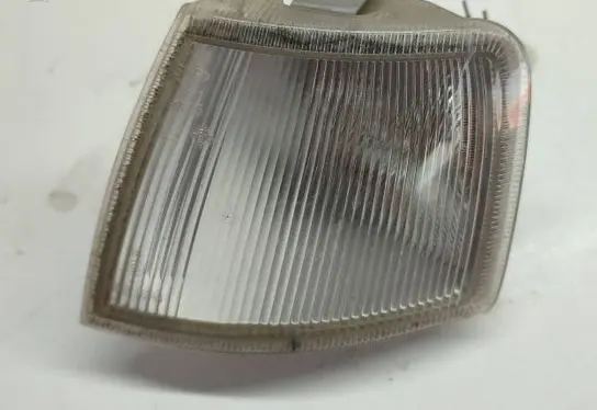 Opel Vectra A Front indicator light 394997 301115 SWF
