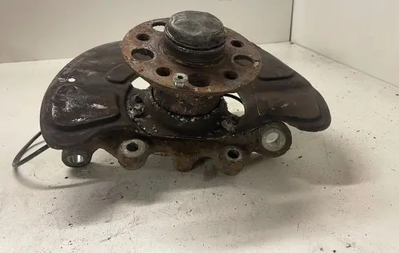 Mercedes-Benz E W212 Front wheel hub spindle knuckle A2125400317
