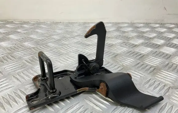 Skoda Superb B6 (3T) Engine bonnet/hood lock/latch loop/hook 3T0823480B