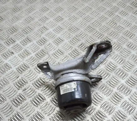 Land Rover Range Rover Evoque L538 Engine mount bracket BJ326F012AB G3046001