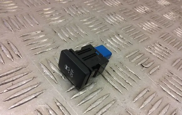 Mitsubishi Outlander ESP (stability program) switch 15c032